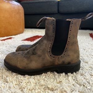 Blundstone Rustic Brown high top boots
